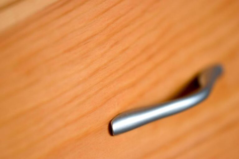 Veneer Wood Vs. Solid Wood Trends Wood Finishing